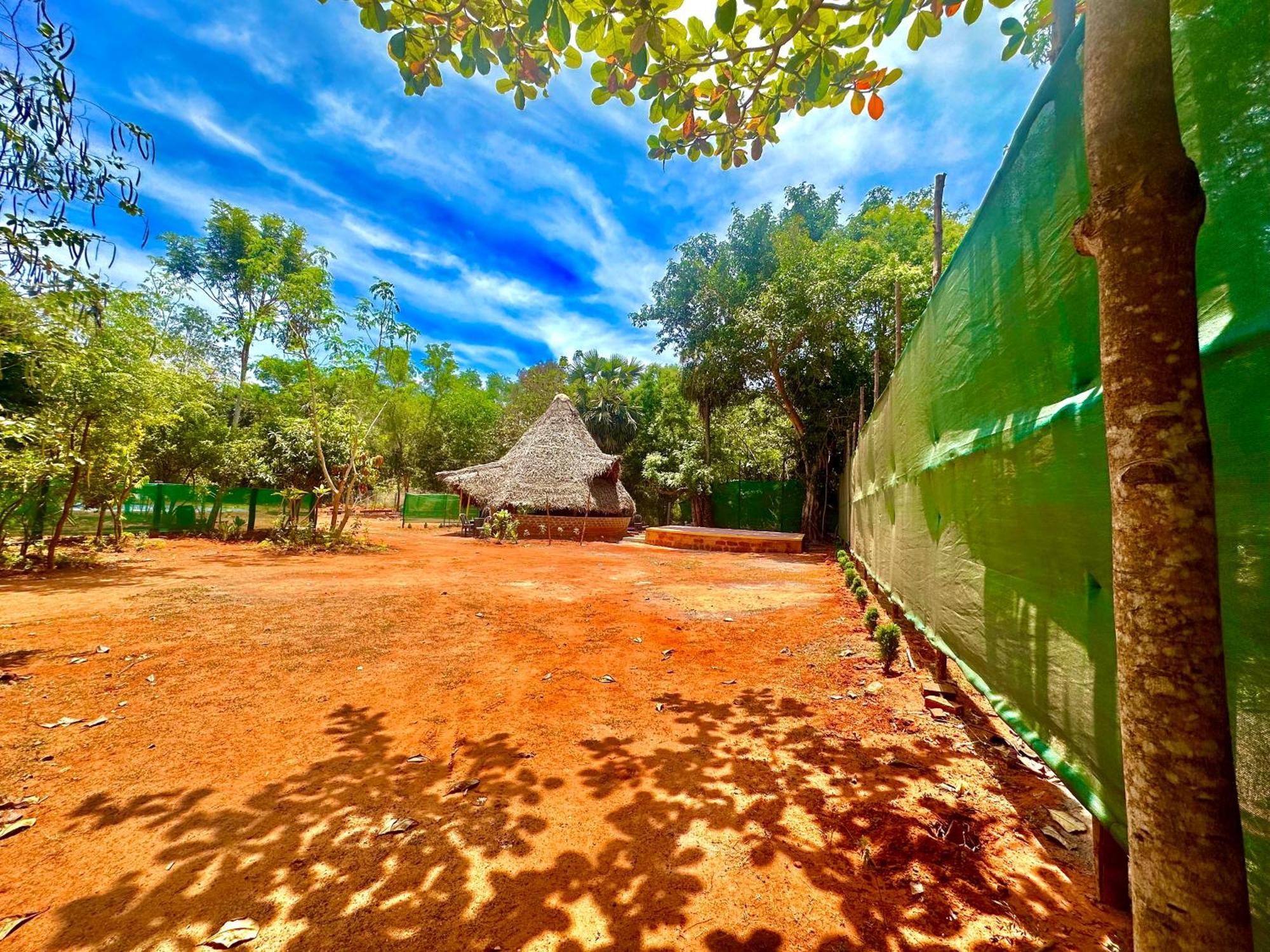 Lotus Garden Guest House Auroville Exterior foto